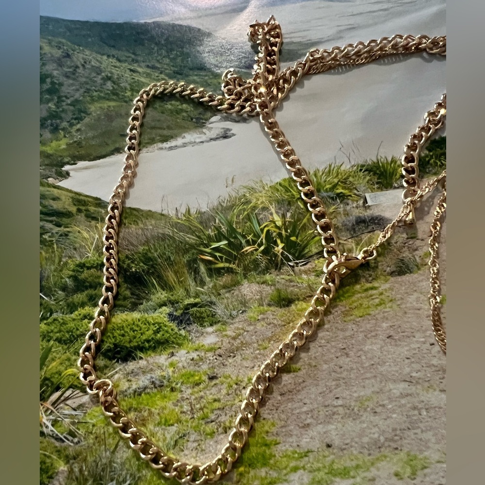 GOLD NECKLACE/BELT - Picture 2 of 7